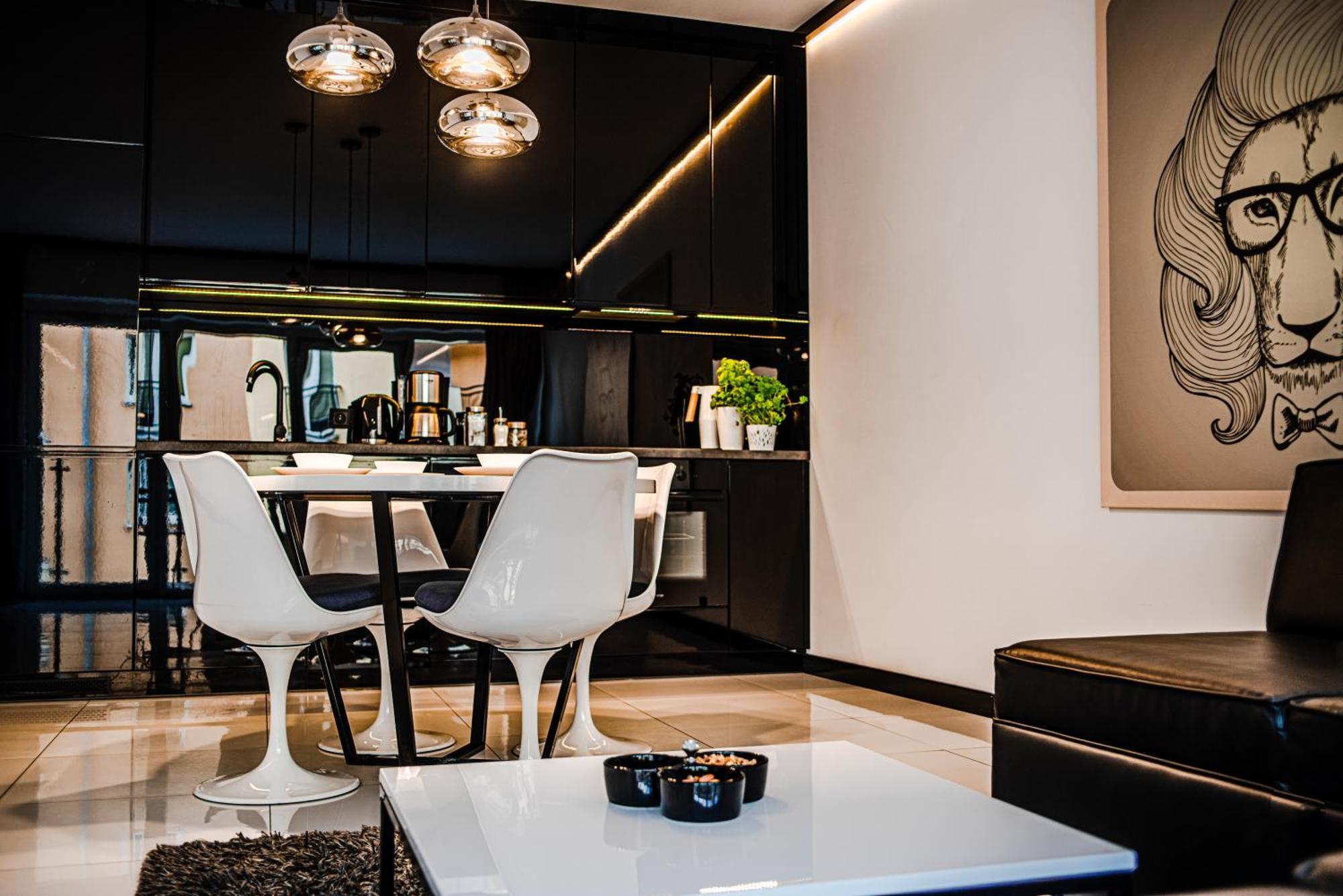 Apartamenty Homely Place Serce Poznania - Stary Rynek - Parking Oda fotoğraf